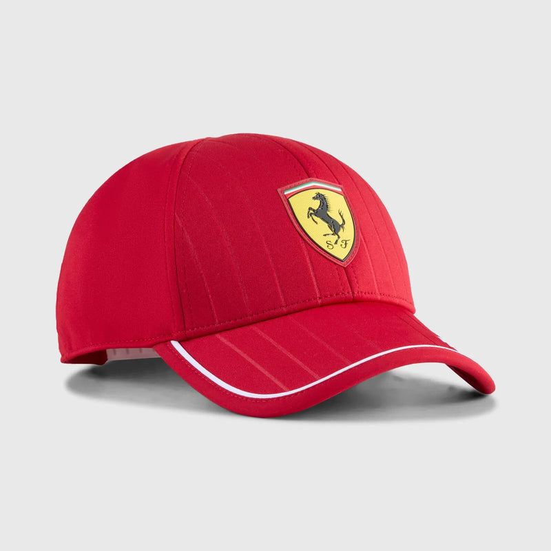 Boné da Equipe Scuderia Ferrari F1 PUMA 2025