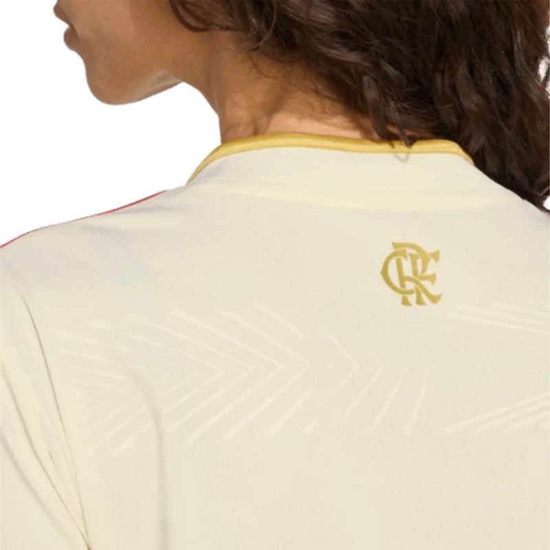 LANÇAMENTO Camisa Feminina III 2025