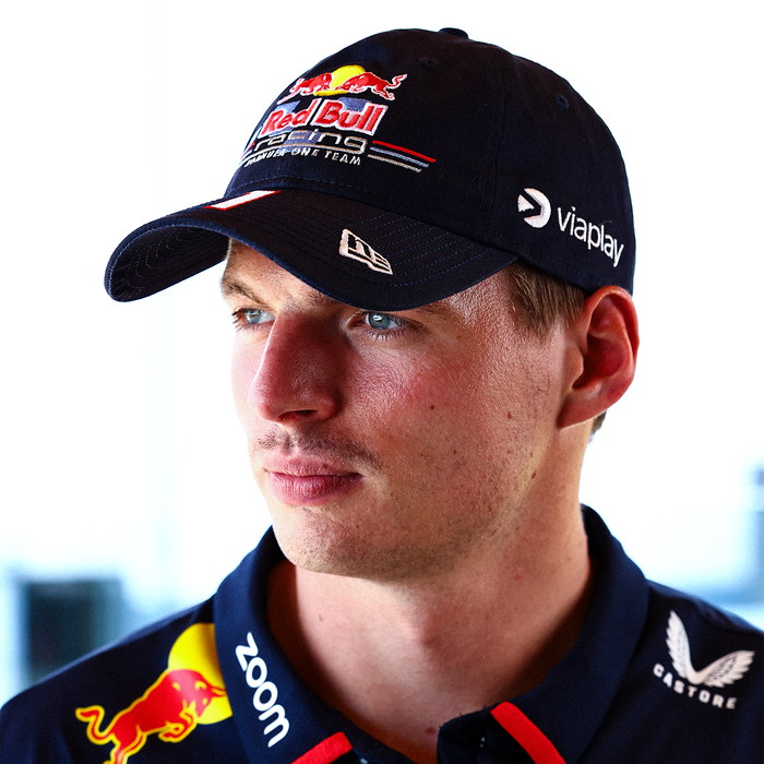 Boné do Piloto Max Verstappen – Red Bull Racing Reedição